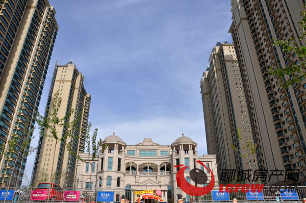 项目概况:恒大名都为一线房企恒大地产入驻聊城的首秀,项目
