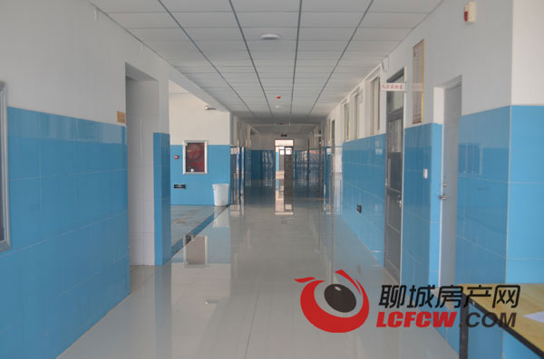 华建1街区山师附中最新进展 预计9月份开学